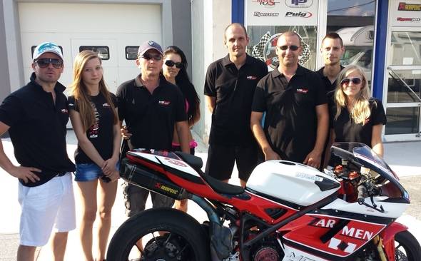 Tím HS Moto Racing na vytrvalostných pretekoch na Pannonii