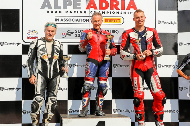 Slovakia Ring rozhodol o motocyklových šampiónoch Alpe Adrie