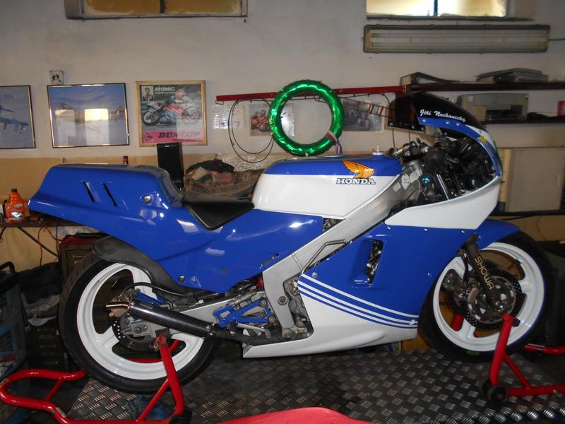 Prodám Hondu NSR 250 R  MC 16