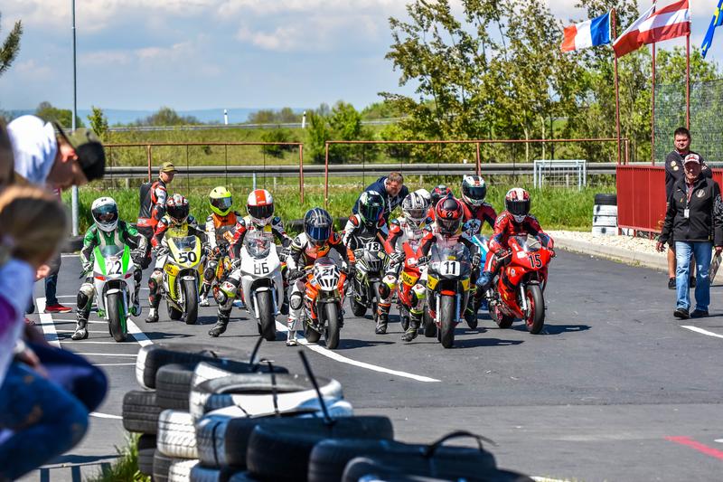 MMČR – Miniracing pokračuje závody ve Vysokém Mýtě