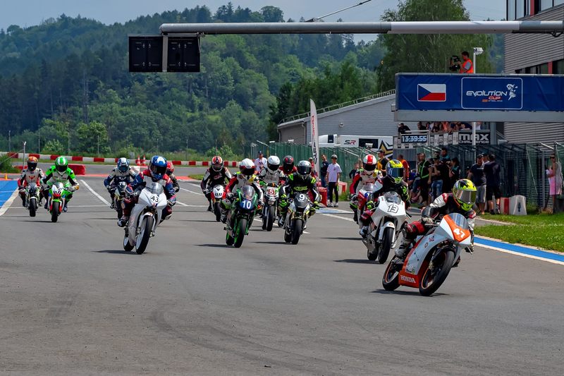 Závody MMČR Miniracing znovu v Třinci