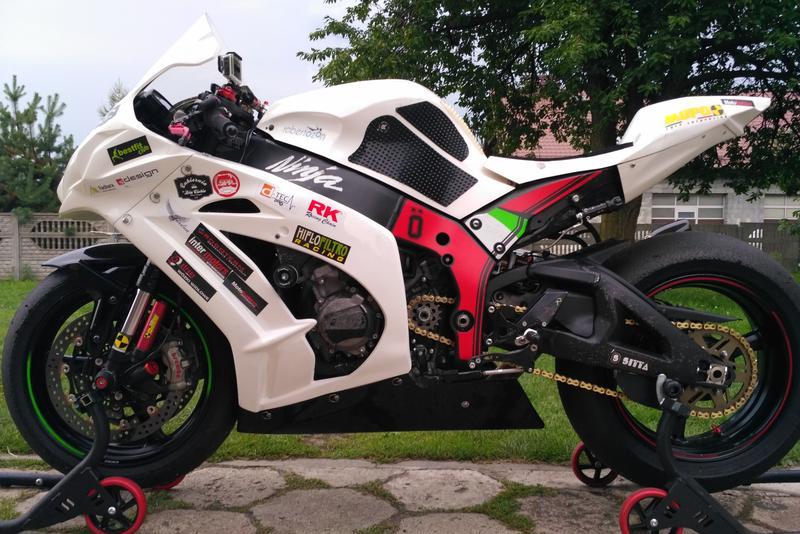 Predám: Kawasaki ZX10R 2016 okruhovka