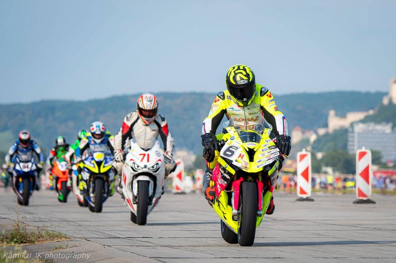 Darček od Motorsportvidea: video z pretekov Superbike na letisku v Trenčíne