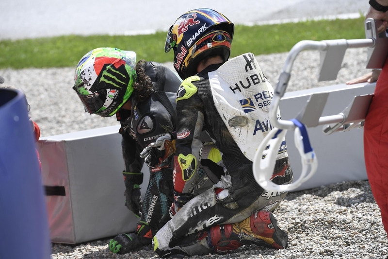 Johann Zarco se stává podruhé „králem pádů“