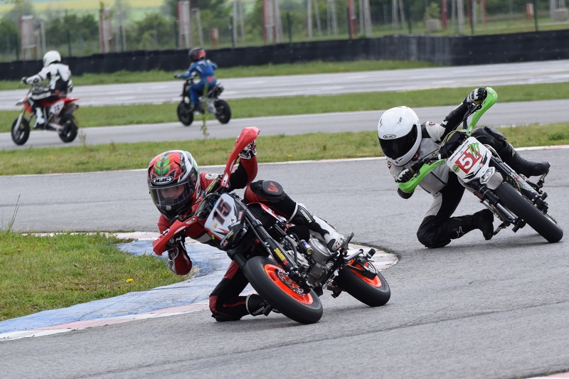 Slovenský pohár CPM mládeže Moto5 a Pitbike na Slovakia Ringu je preložený