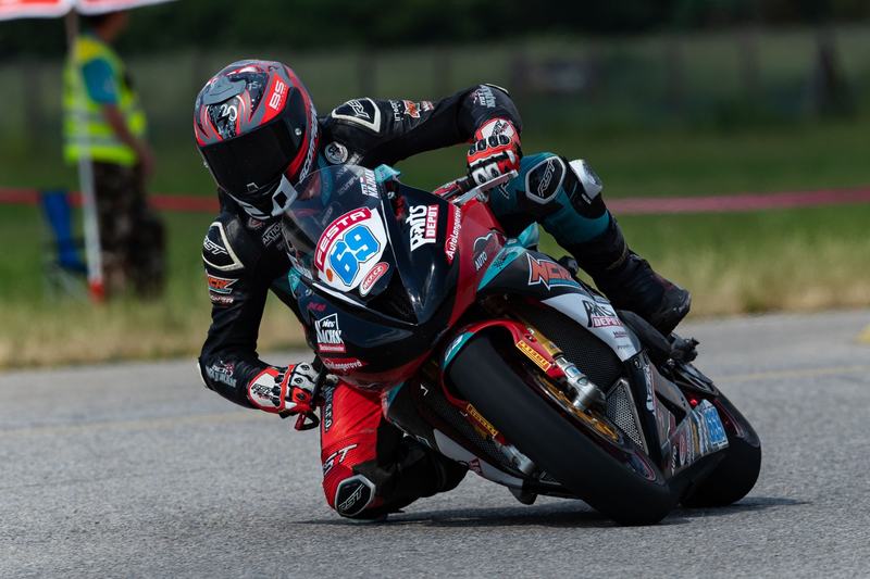 Petr Najman ovládl road racingové závody v Hričově