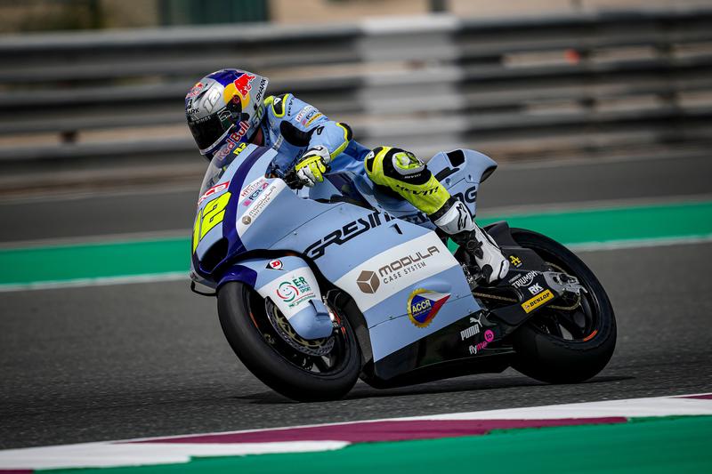 Filip Salač premiérový závod v Moto2 nedokončil