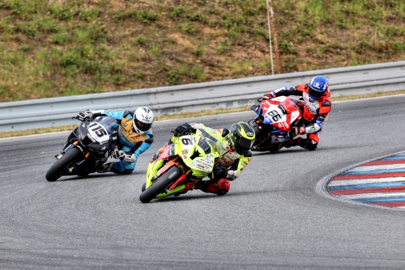 Veľká cena Bohumila Stašu rozhodne o motocyklových šampiónoch