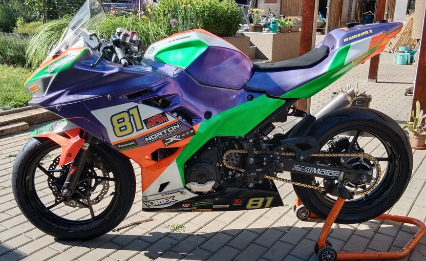 Prodám Kawasaki Ninja 400