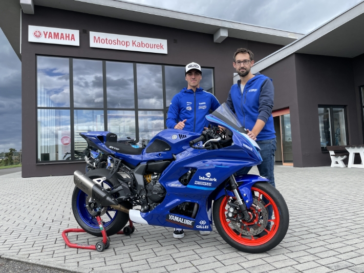 Dan Tureček míří na SuperFinale R7 cupu do Francie