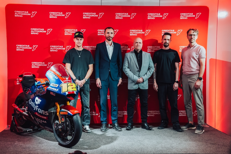 Závodní okruh v Brně představuje nové logo a mění název na CREDITAS Autodrom Brno