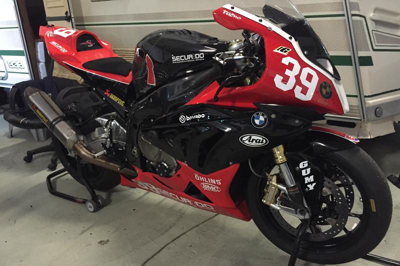 Predám BMW S1000RR