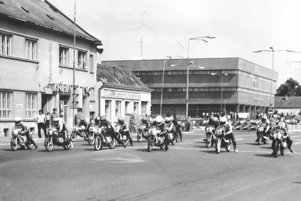 Do Malaciek sa vracajú motocyklové preteky